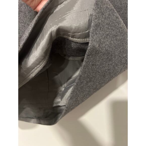 J.Crew Wool Blend Gray Mini Skirt, Size 6. KB337 - Picture 3 of 5